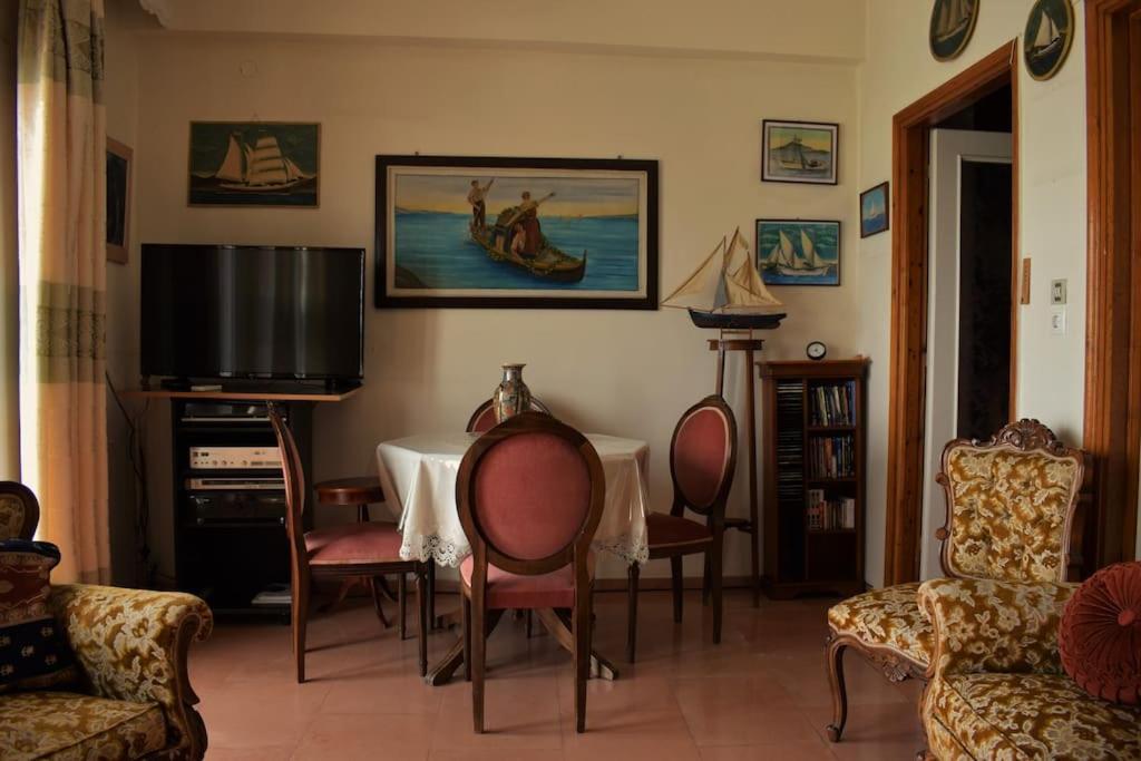 Nautical Nook דירה